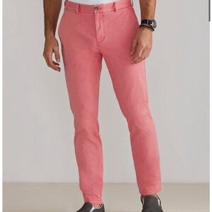 Vineyard Vines Nantucket Red